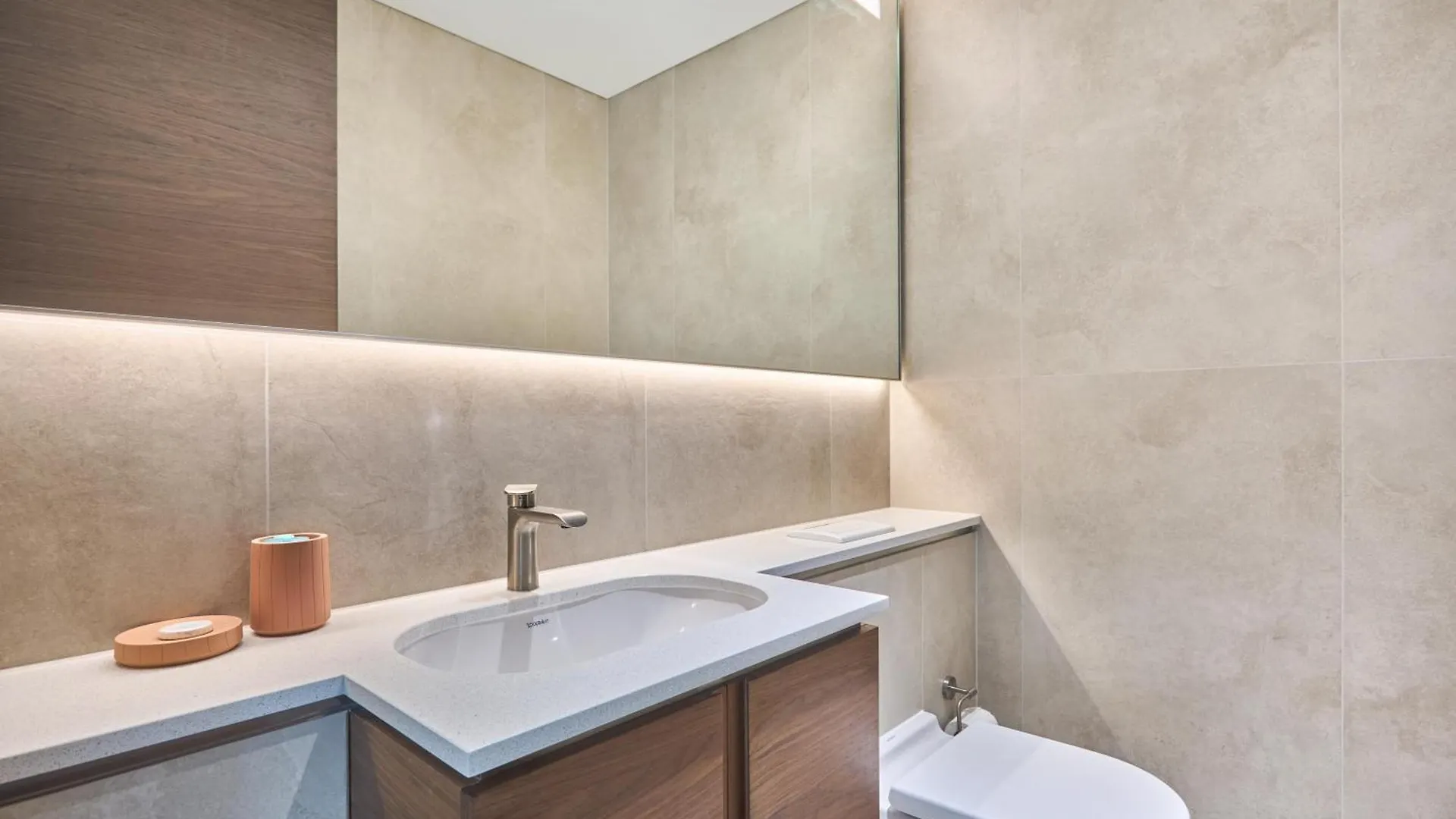 Stay By Latinem Luxury 1Br Holiday Home Cvg 4204 Near Burj Khalifa Dubai 0*,  United Arab Emirates